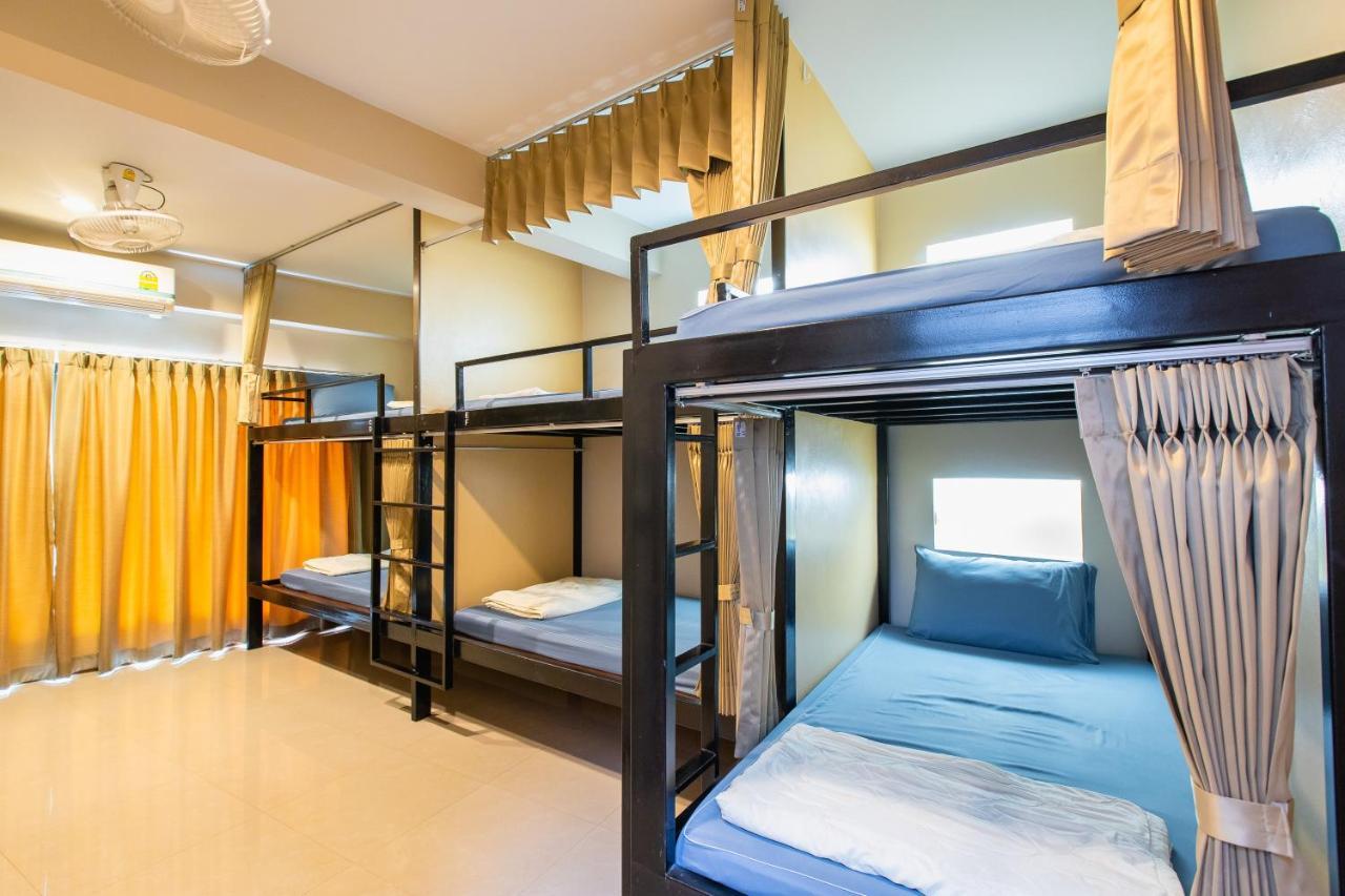 Restiny Hostel Bangkok Luaran gambar