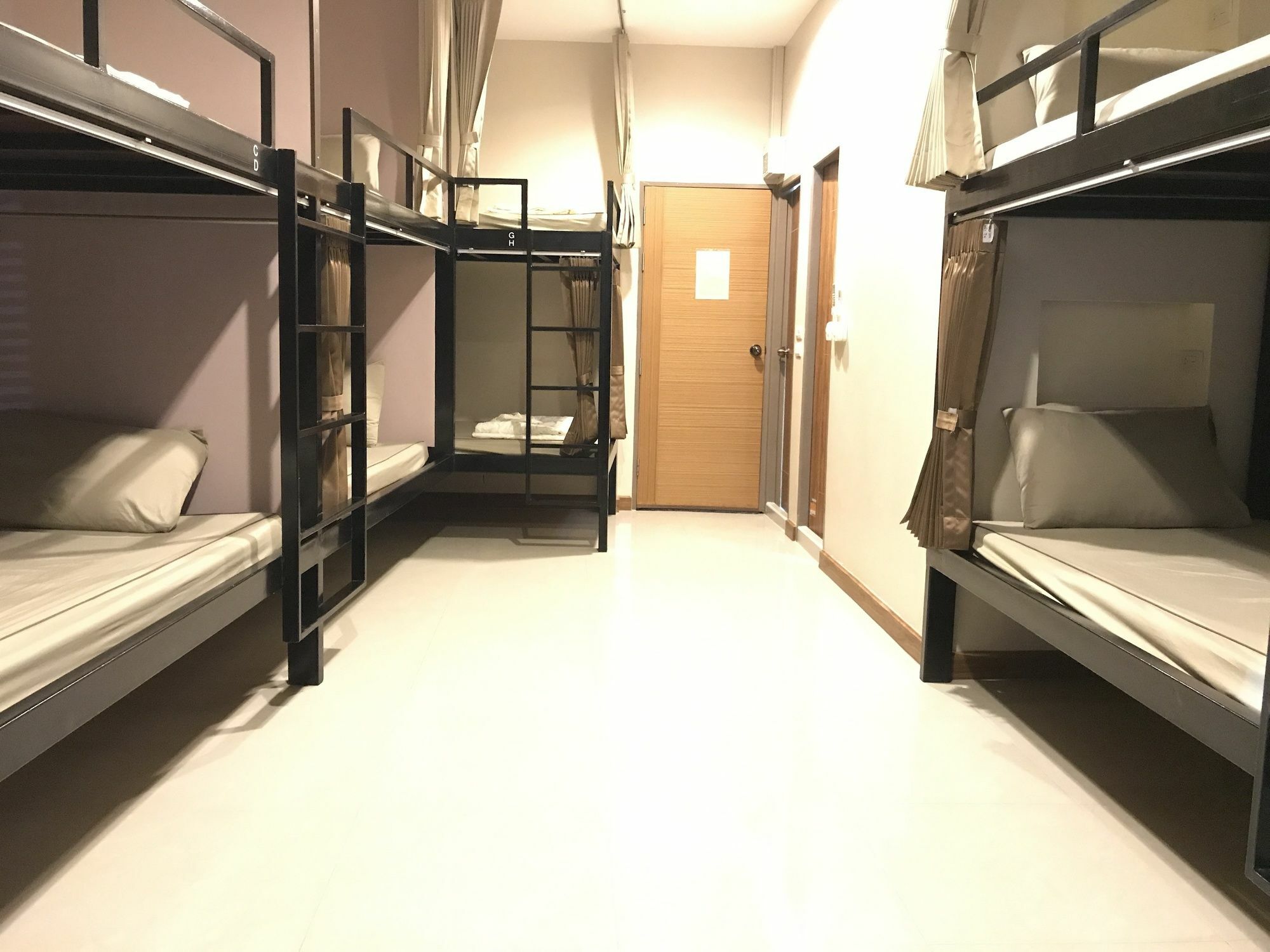 Restiny Hostel Bangkok Luaran gambar