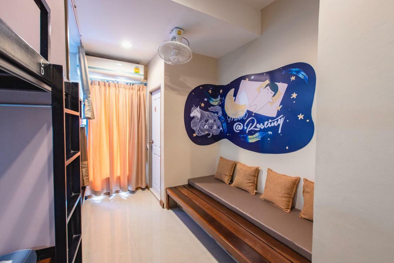 Restiny Hostel Bangkok Luaran gambar