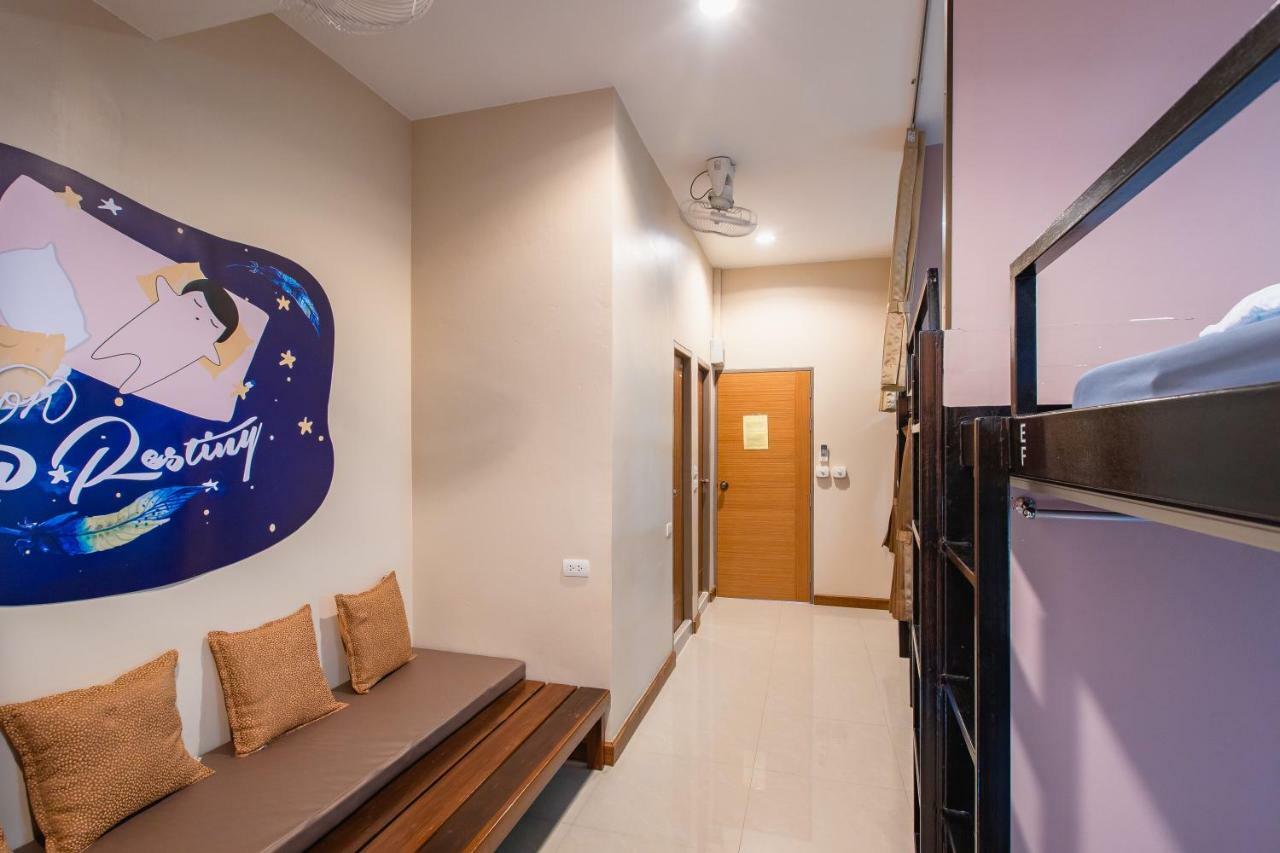 Restiny Hostel Bangkok Luaran gambar