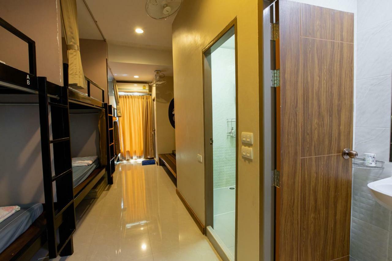 Restiny Hostel Bangkok Luaran gambar